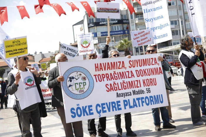 EMEKLİLER SAHAYA İNDİ: AYDIN&rsquo;DA B&Uuml;Y&Uuml;K Y&Uuml;R&Uuml;Y&Uuml;Ş