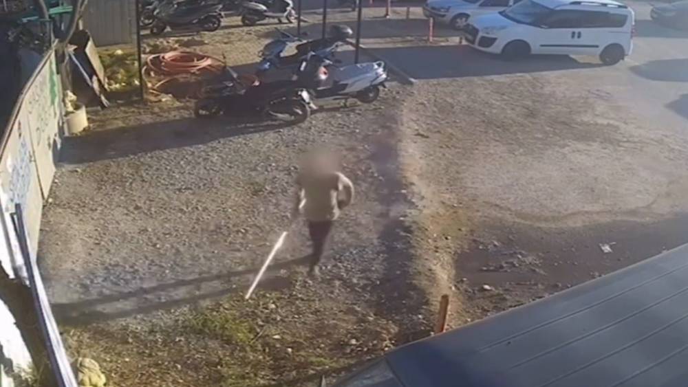 Güvenlik kamerasına borulu müdahale