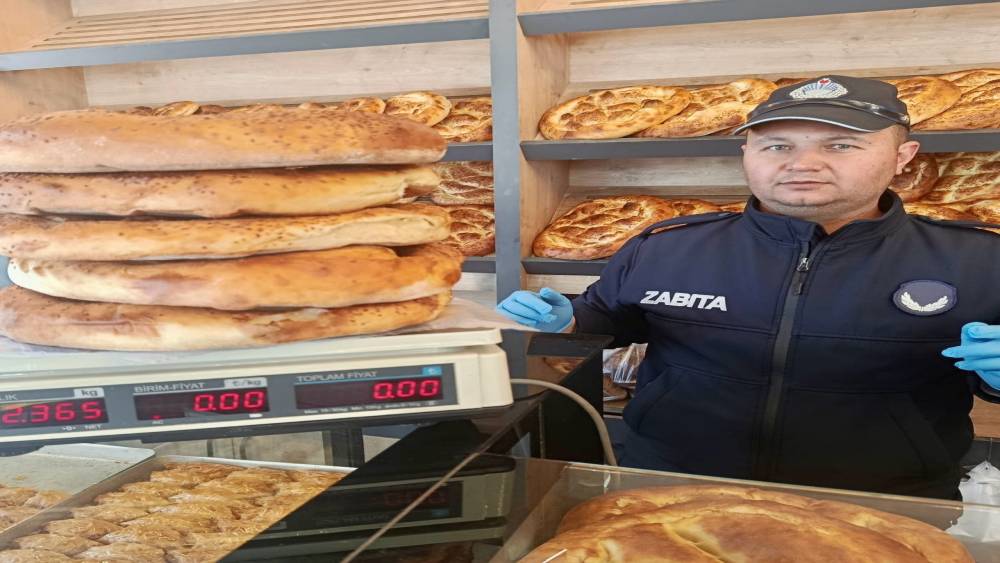 &Ccedil;ine&rsquo;de ekmek ve pide &uuml;retimi yapan işletmeler denetlendi
