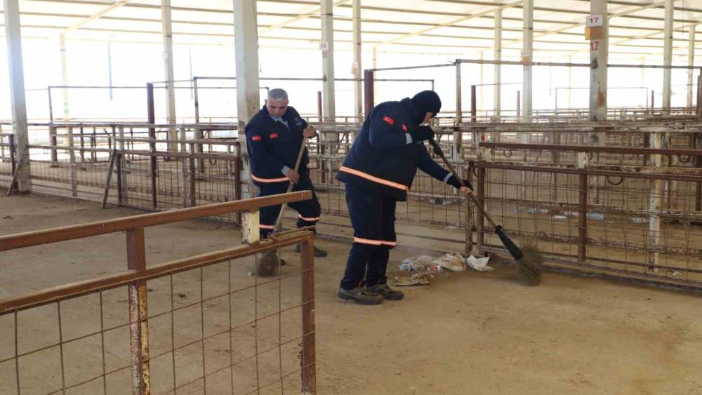 Nazilli Hayvan Pazarı 7 ay sonra yeniden a&ccedil;ılıyor
