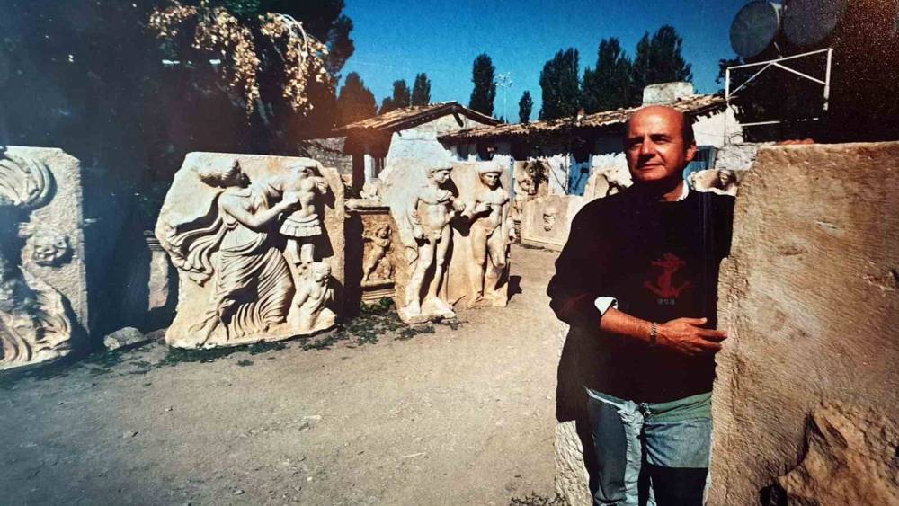 Karacasu Belediyesi, Afrodisias’ı gün yüzüne çıkaran Erim’i unutmadı
