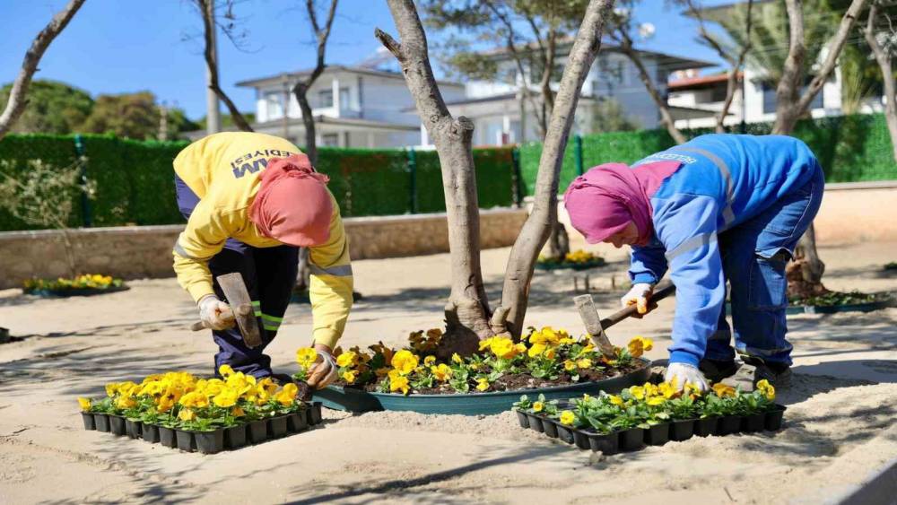 Başkan Gen&ccedil;ay: "&Ouml;zel &ccedil;ocuklar i&ccedil;in oyun evi &ccedil;alışmalarız devam ediyor"
