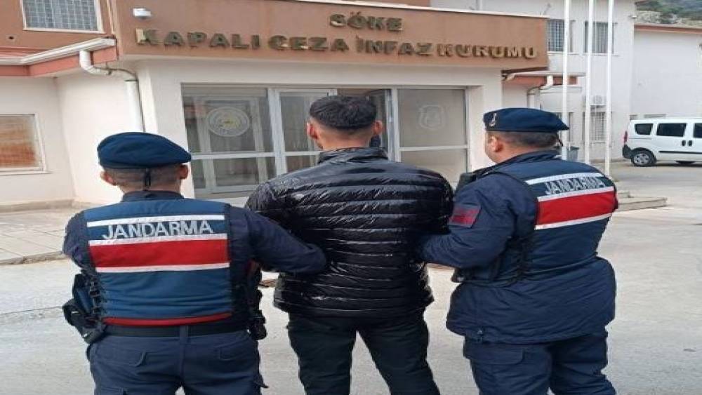 Hırsızlık su&ccedil;undan aranan şahıs S&ouml;ke&rsquo;de yakalandı
