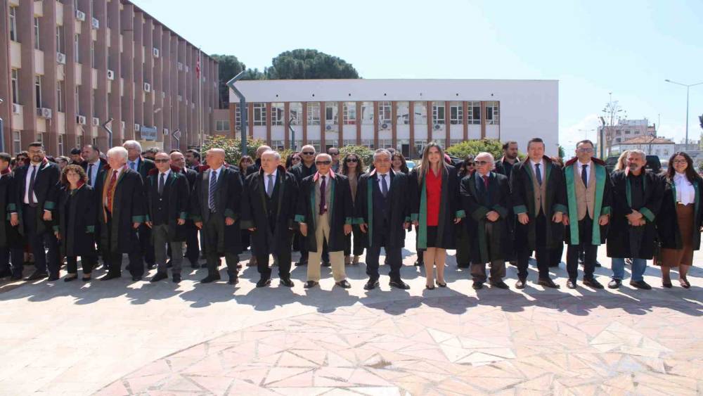 Aydın&rsquo;da Avukatlar G&uuml;n&uuml; kutlandı
