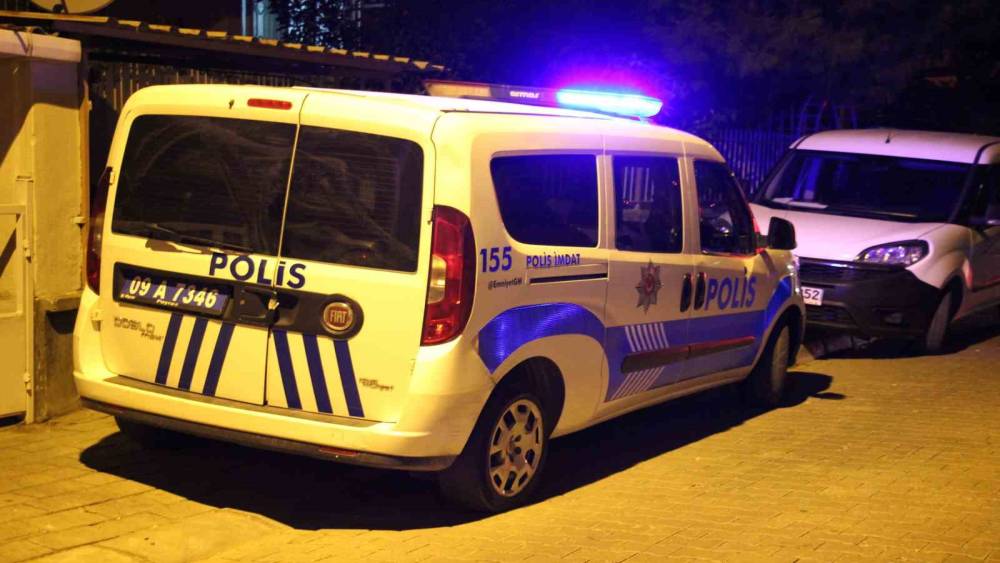 Hapis cezasıyla aranan şahıs Efeler&rsquo;de yakalandı
