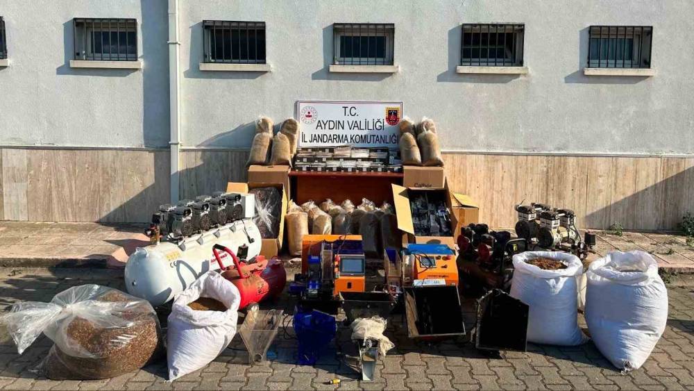 K&ouml;şk&rsquo;te ka&ccedil;ak sigara imalathanesine operasyon: 350 kilo t&uuml;t&uuml;n ele ge&ccedil;irildi
