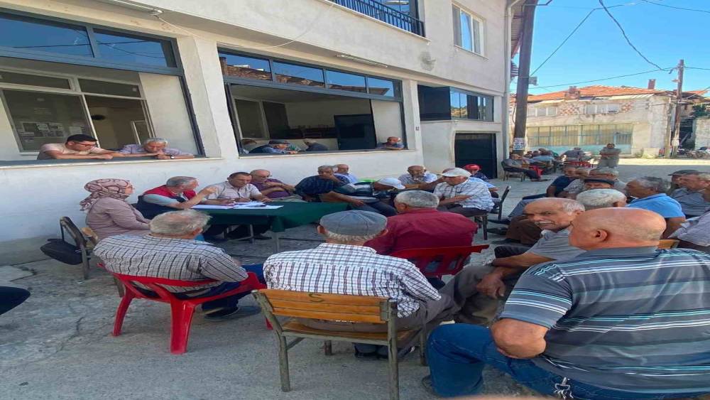 Bozdoğanlı incir &uuml;reticilerine &rsquo;kalite&rsquo; eğitimi
