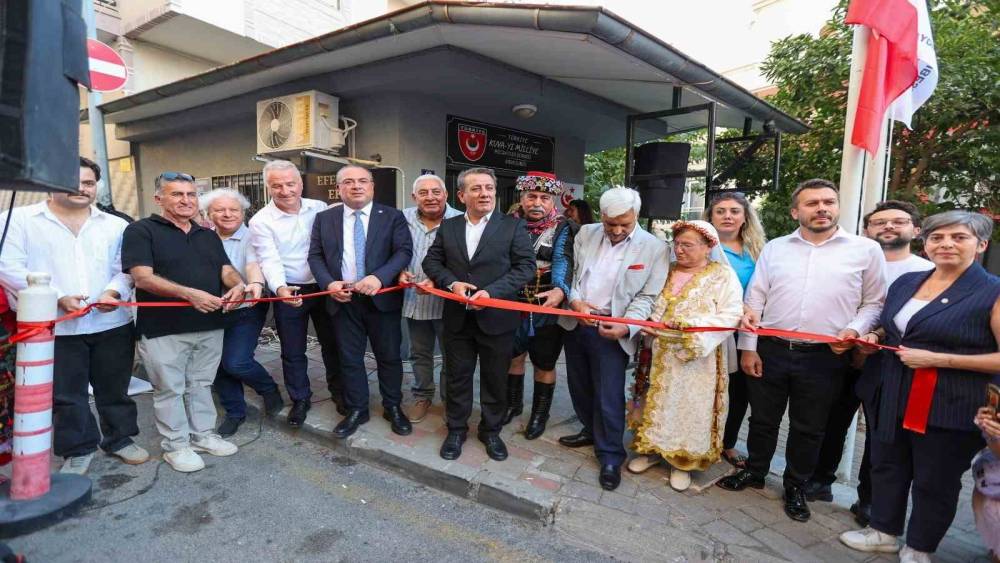 Başkan Yetişkin, Kuva-yı Milliye M&uuml;cahitler Derneği Aydın Şubesi&rsquo;nin hizmet binasını a&ccedil;tı
