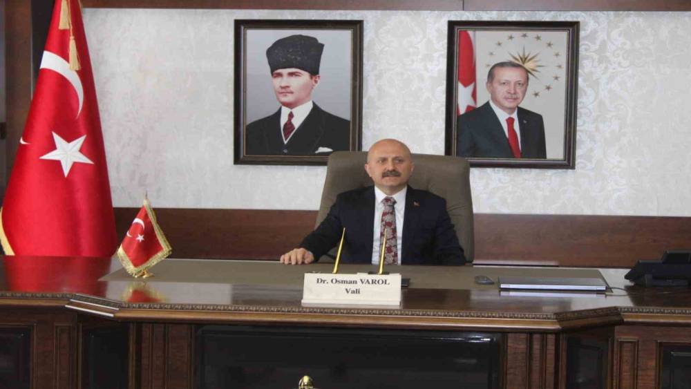 G&ouml;reve başlayan Vali Varol&rsquo;dan anlamlı talep
