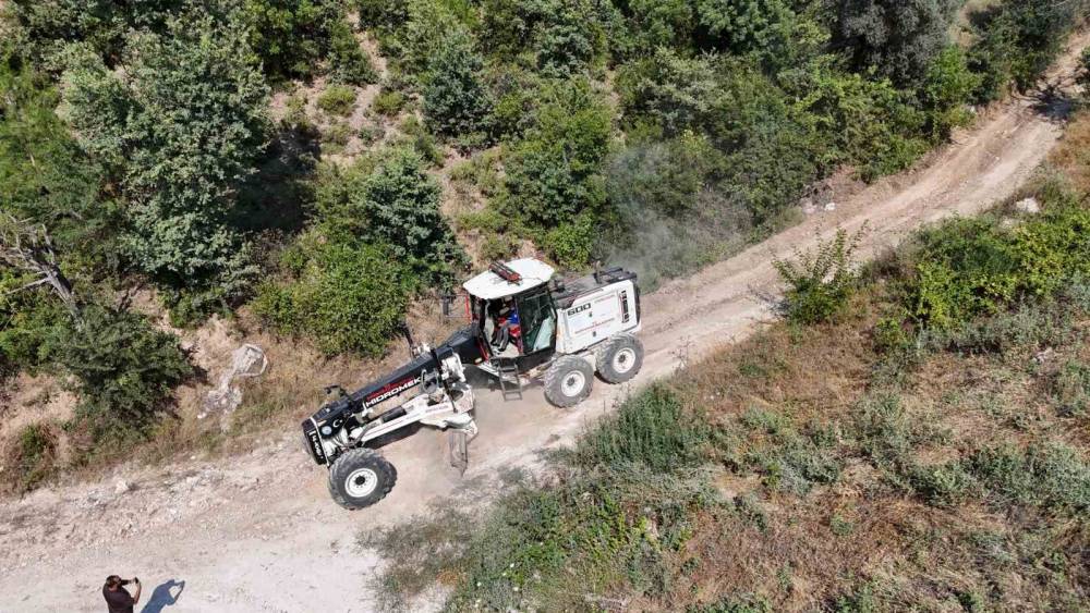 Bozdoğan Belediyesi&rsquo;nden &Ouml;rencik&rsquo;te bah&ccedil;e yolu &ccedil;alışması
