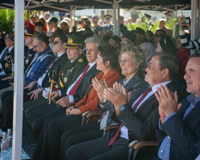 KUŞADASI'NDA CUMHURİYET'İN 102'NCİ YILI BÜYÜK COŞKUYLA KUTLANDI