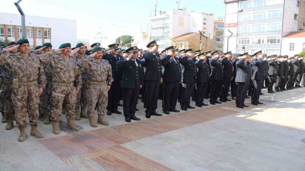 Aydın&rsquo;da Polis Haftası t&ouml;renle kutlandı
