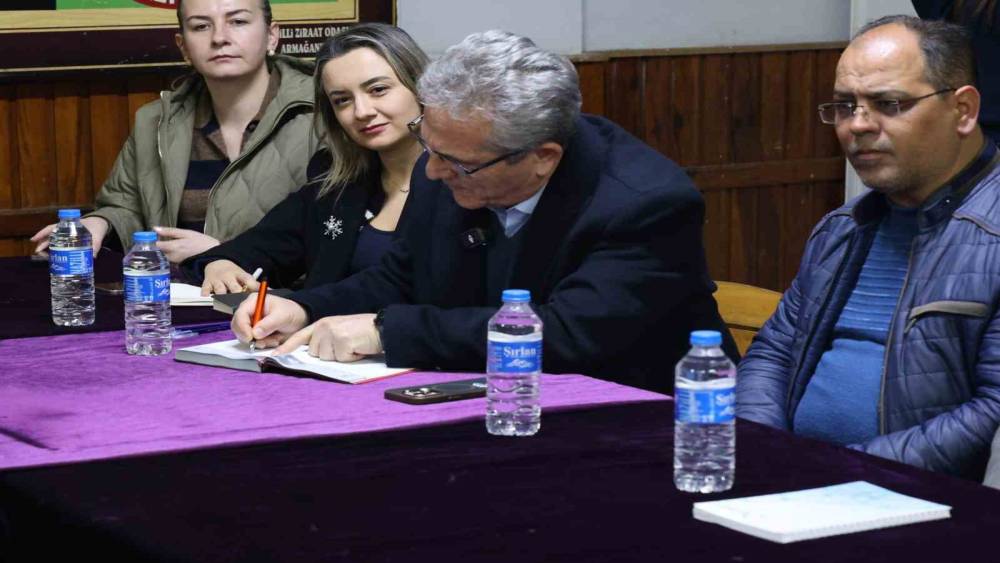 Başkan Tetik, Dumlupınar ve S&uuml;mer&rsquo;de vatandaşları dinledi
