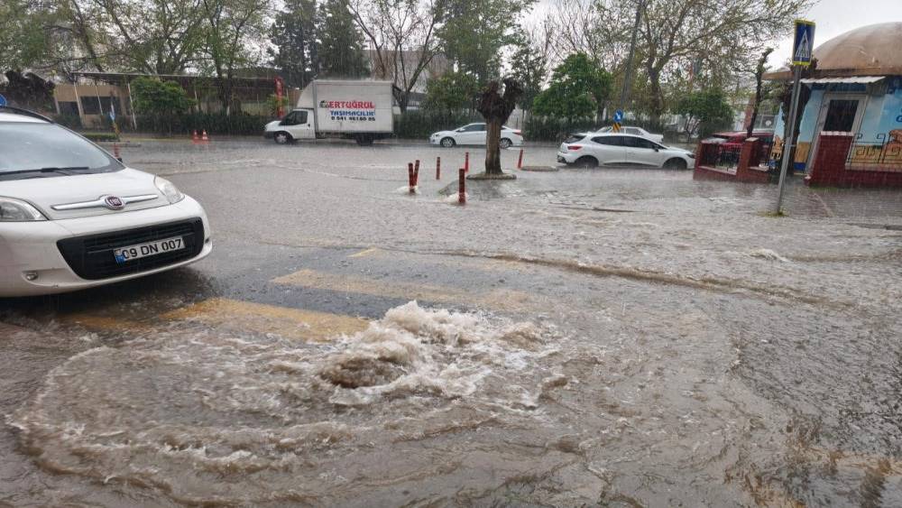 Aydın&rsquo;a kuvvetli sağanak yağış uyarısı
