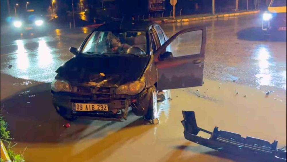 S&ouml;ke&rsquo;de trafik kazası: 1 yaralı
