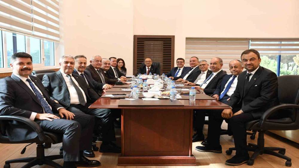 Aydın Ticaret Borsası&rsquo;nda yeni d&ouml;nem y&ouml;netimi belli oldu
