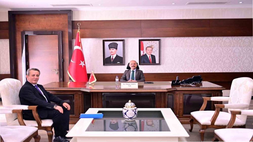 Başkan Yetişkin, Vali Varol ile g&ouml;r&uuml;şt&uuml;
