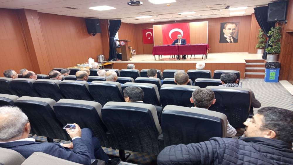 Efeler&rsquo;de okul m&uuml;d&uuml;rleri bir araya geldi, 23 Nisan etkinlikleri g&ouml;r&uuml;ş&uuml;ld&uuml;
