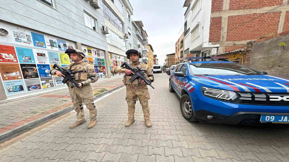 Aydın merkezli 10 ilde dolandırıcılık operasyonu: 17 ş&uuml;pheli g&ouml;zaltına alındı
