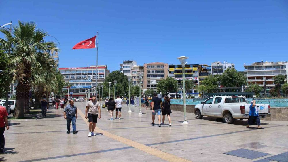 Aydın&rsquo;da gen&ccedil; n&uuml;fus oranı y&uuml;zde 12,5 oldu
