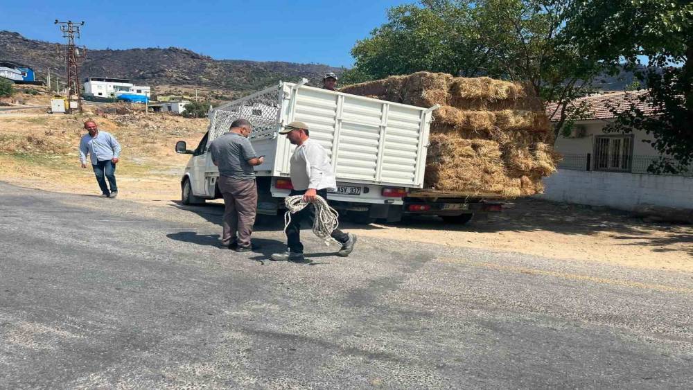 Karaca&ouml;ren Mahallesi&rsquo;nden dayanışma &ouml;rneği
