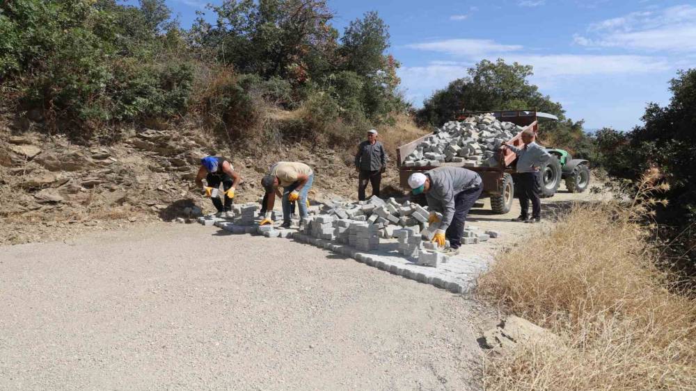 Nazilli&rsquo;de eski sokaklar yenileniyor
