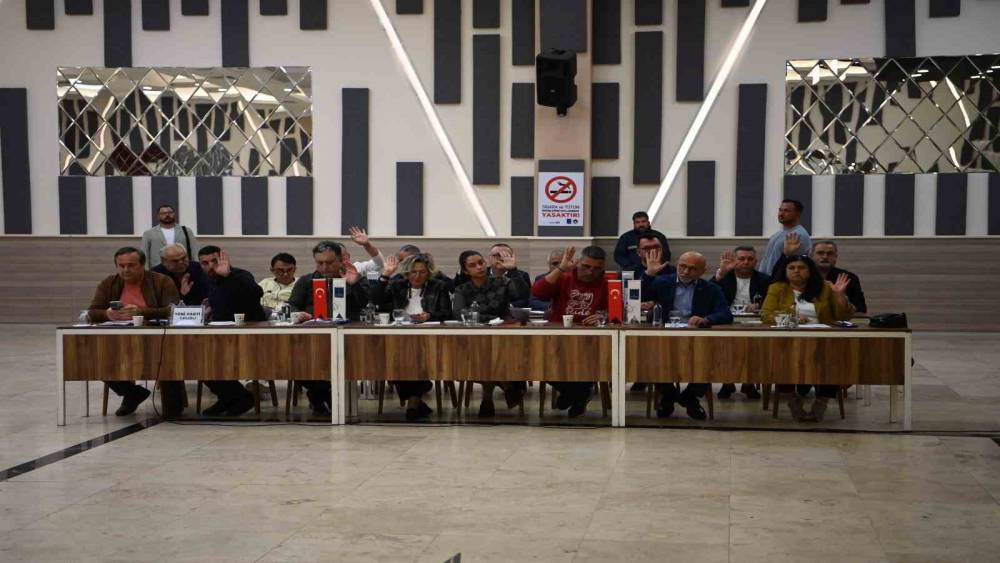Kuşadası Belediyesi&rsquo;nin 2027 b&uuml;t&ccedil;esi 3 milyar 750 milyon TL oldu
