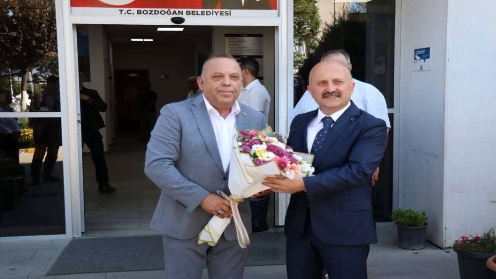 Başkan &Ouml;zel, Vali Varol&rsquo;u ağırladı
