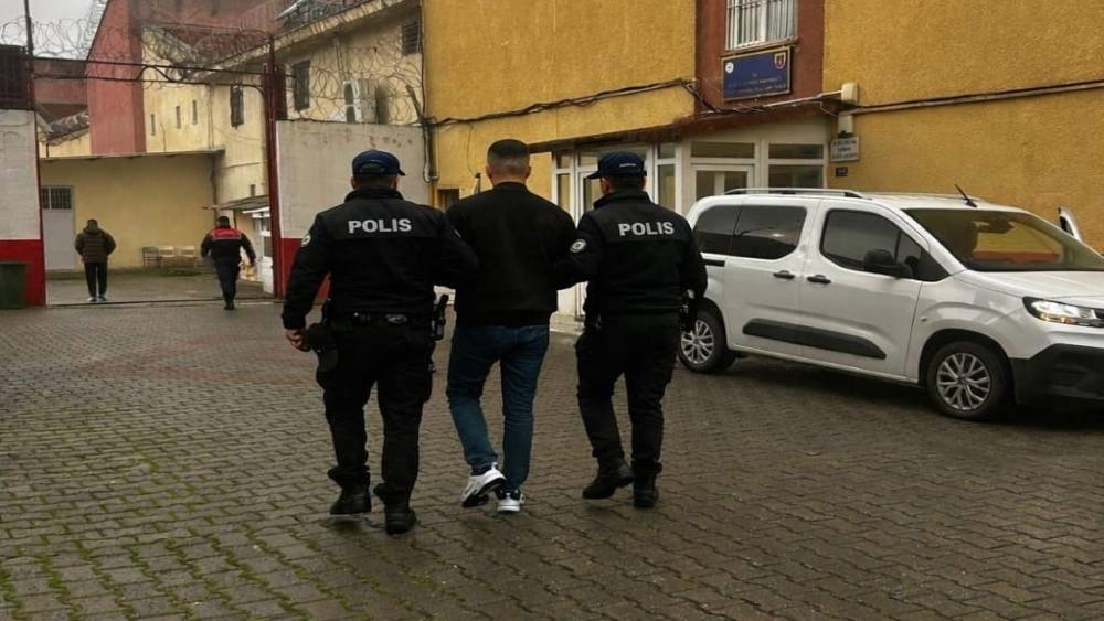 Aydın&rsquo;da 11 yıl hapis cezası ile aranan şahıs yakalandı

