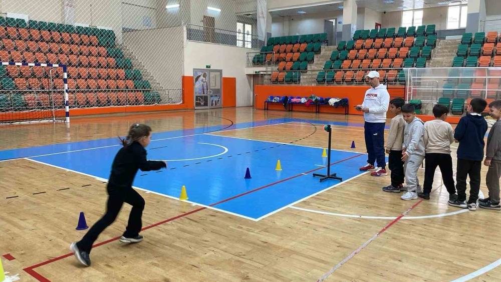 Kuşadası&rsquo;nda geleceğin sporcuları keşfedildi
