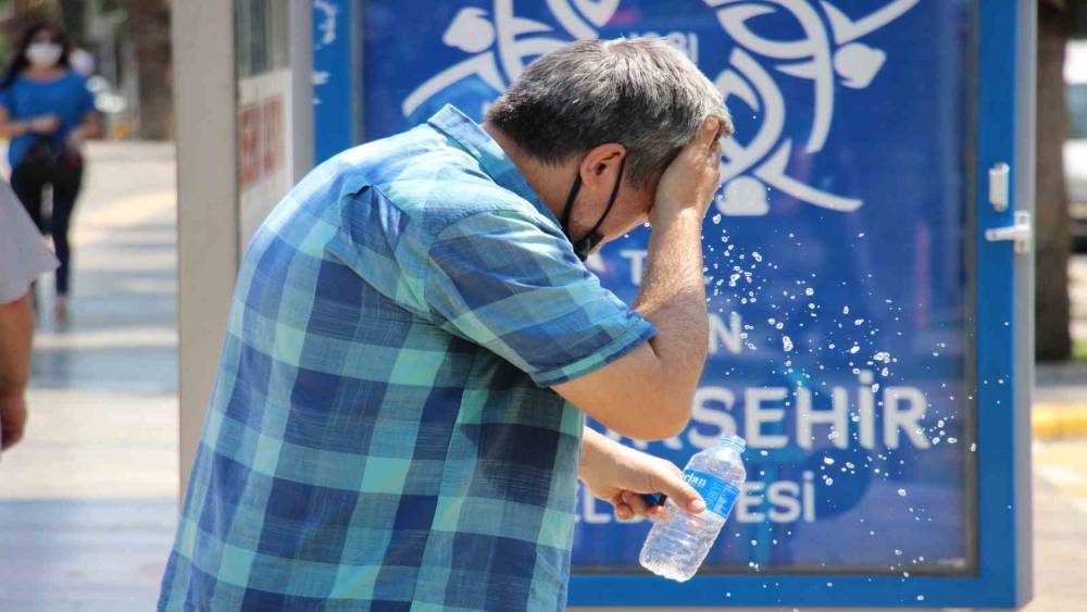 Aydın&rsquo;da termometreler 42 dereceyi g&ouml;sterecek
