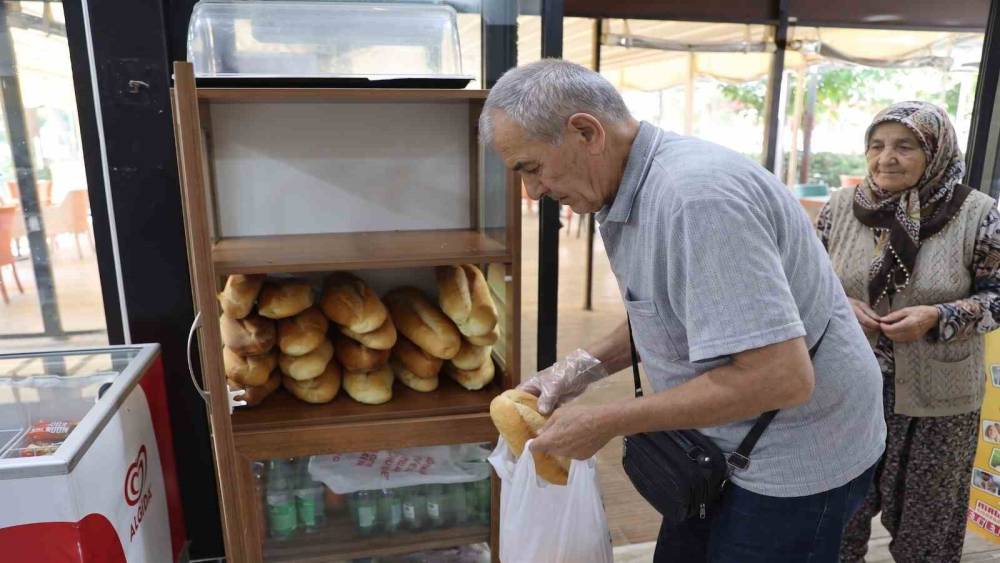 Efe Ekmek 12,50 TL&rsquo;den sofralara ulaşıyor
