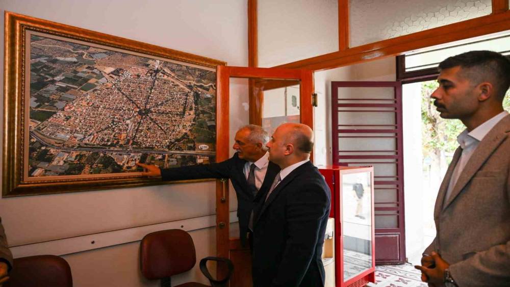 Vali Varol, At&ccedil;a&rsquo;nın tarihi şehir planına yakından baktı
