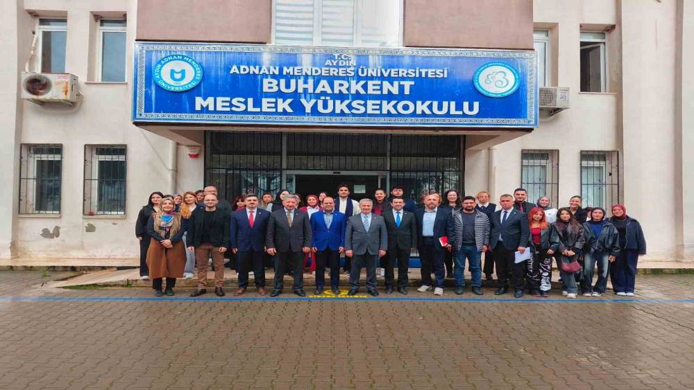 Buharkent MYO&rsquo;da Girişimcilik Zirvesi ger&ccedil;ekleştirildi
