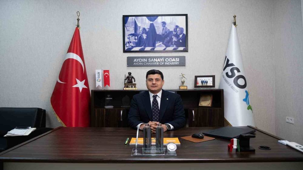 AYSO Başkanı Maraş: "Atamazın izinde, &uuml;reten gen&ccedil;liğin g&uuml;c&uuml;yle geleceğe y&uuml;r&uuml;yoruz"
