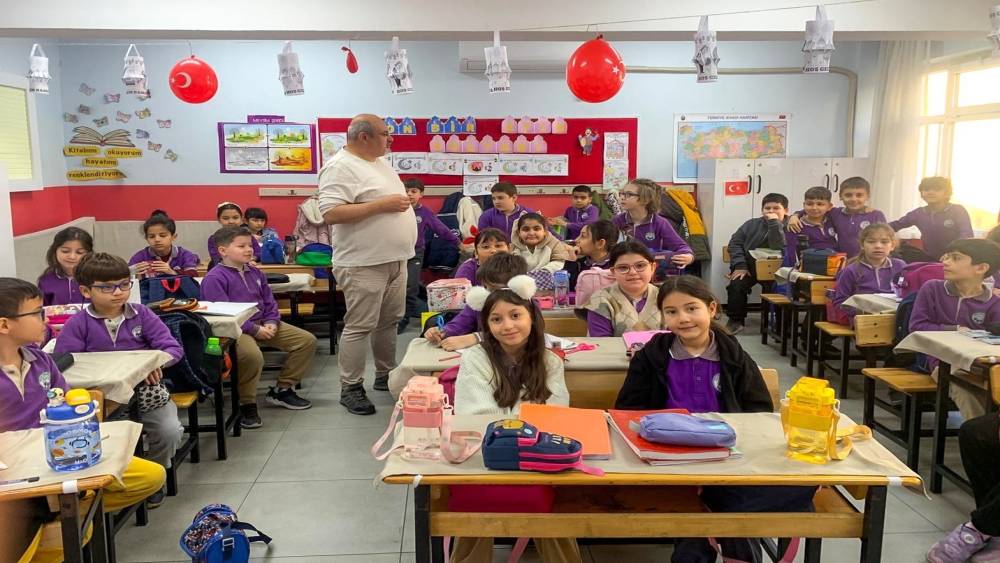 Efelerli &ccedil;ocuklara &ccedil;evre bilinci anlatıldı
