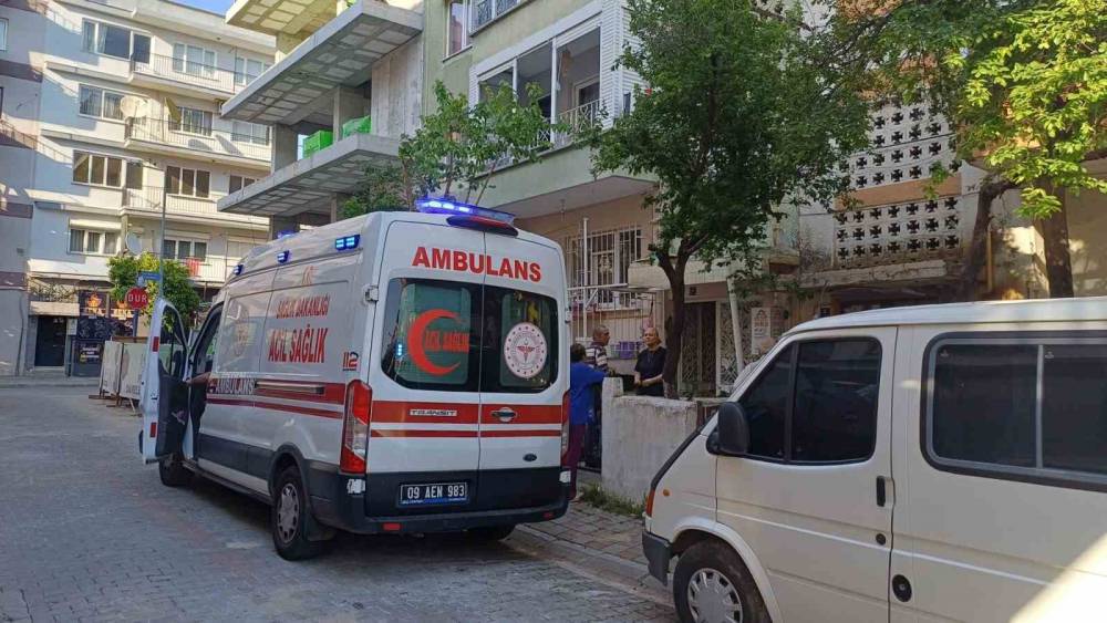 Yalnız yaşayan yaşlı adam evinde &ouml;l&uuml; bulundu
