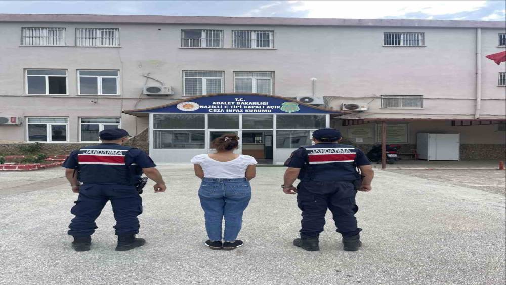 Nazilli&rsquo;de 16 yıl hapis cezası ile aranan h&uuml;k&uuml;ml&uuml; yakalandı
