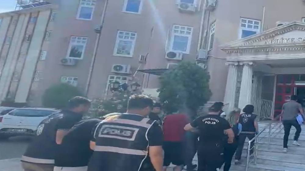 Didim&rsquo;de fuhuş operasyonu: 4 tutuklama
