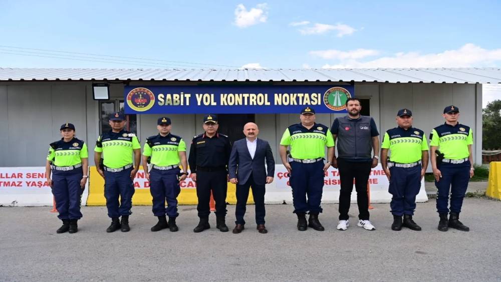 Vali Varol&rsquo;dan bayram &ouml;ncesi otoyol denetimi
