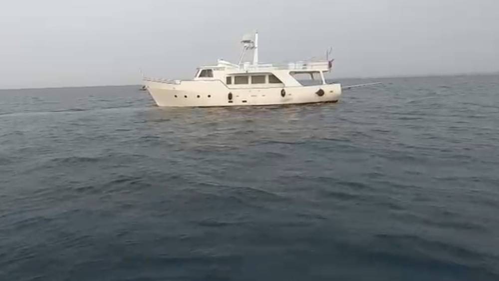 İtalya rotasındaki &ouml;zel teknede d&uuml;zensiz g&ouml;&ccedil;men operasyonu
