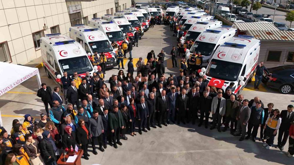 Aydın&rsquo;da acil sağlık filosuna 16 yeni ambulans
