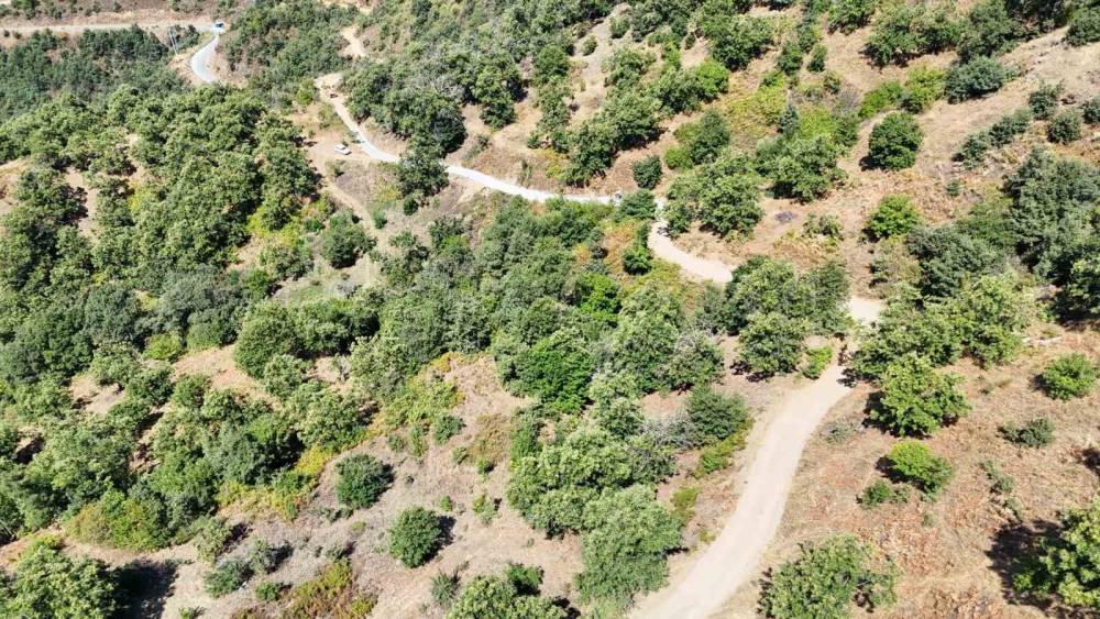 Nazilli Belediyesi Apaklar&rsquo;da yolları yeniliyor
