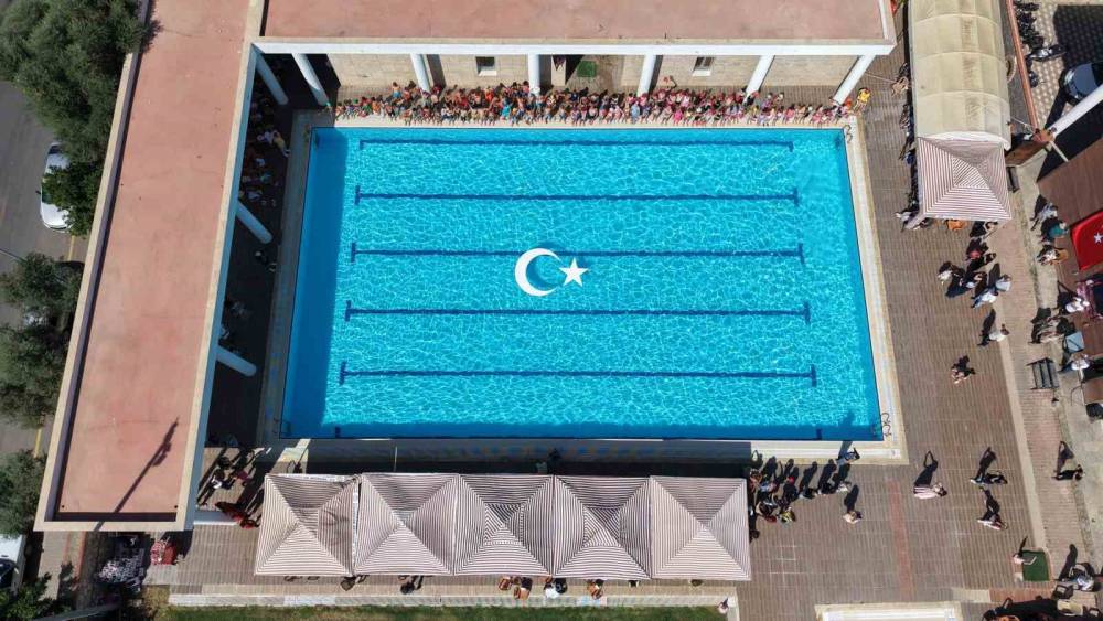 Kuyucak&rsquo;ta y&uuml;zme kursları final g&ouml;sterileriyle tamamlandı
