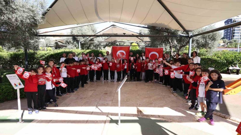 &Ouml;ğrenciler Matematik ve Bilim Parkı&rsquo;nı gezdi

