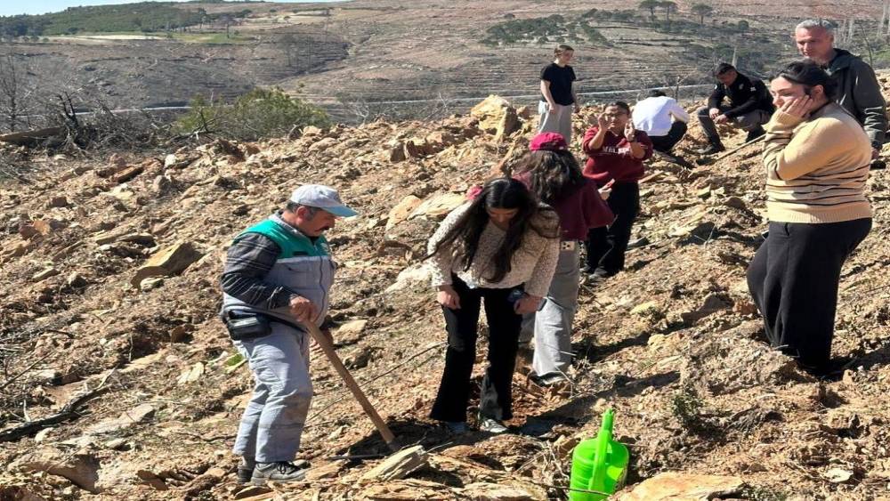 Orman Haftası&rsquo;nda fidanlar toprakla buluştu
