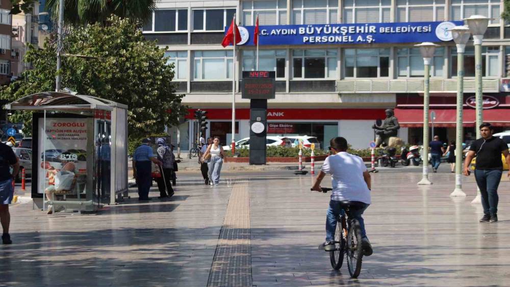 Yılın ilk 4 ayında Aydın&rsquo;a ikametini aldıran yabancı sayısı arttı
