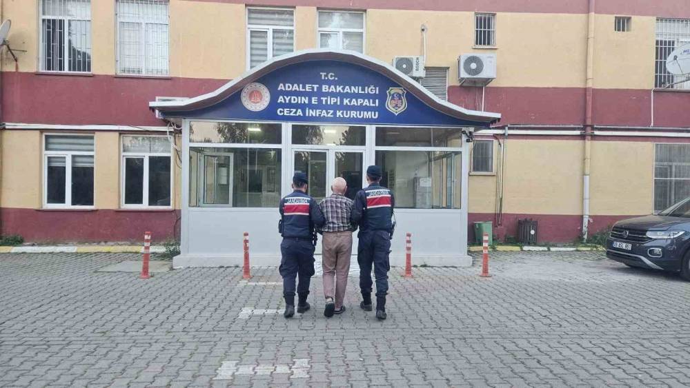 Aydın&rsquo;da 70 yaşındaki firari h&uuml;k&uuml;ml&uuml; jandarmadan ka&ccedil;amadı
