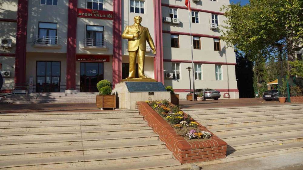 Aydın Valiliği&rsquo;nden &rsquo;kruvaziyer&rsquo; a&ccedil;ıklaması
