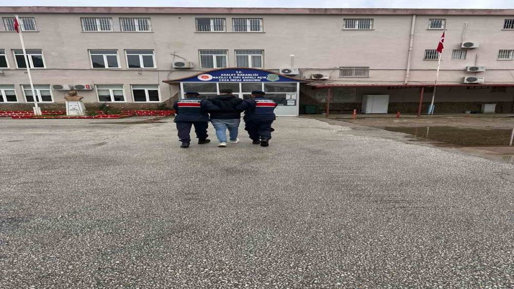 Nazilli&rsquo;de 14 yıl 6 ay hapis cezası bulunan h&uuml;k&uuml;ml&uuml; yakalandı
